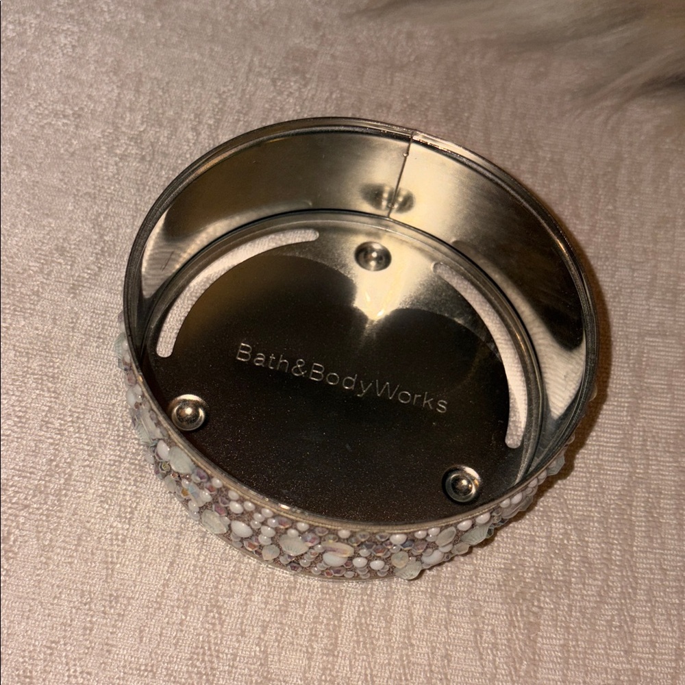 Bath & Body Works Bejeweled 3-Wick Candle Holder - Picture 3 of 5